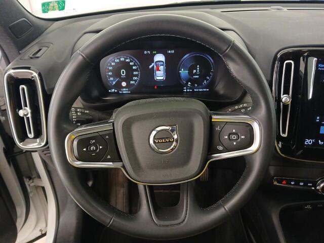 Volvo XC40 1.5 T4 Recharge Inscription | Adaptive Cruise Control | Trekhaak | Navigatie | Achteruitrijcamera | Climate Control | Lederen Bekleding | Stoelverwarming