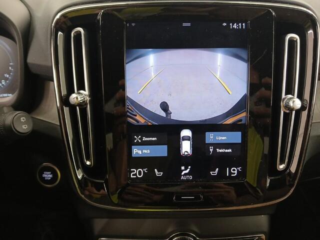 Volvo XC40 1.5 T4 Recharge Inscription | Adaptive Cruise Control | Trekhaak | Navigatie | Achteruitrijcamera | Climate Control | Lederen Bekleding | Stoelverwarming