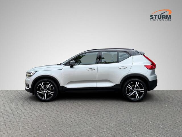 Volvo XC40 2.0 T4 R-Design NL-Auto, Veel Opties! | Trekhaak Uitklapbaar | Panoramadak | Stuur- + Stoelverwarming | Geheugenstoel | Blind Spot | All Season Banden | Rijklaarprijs!