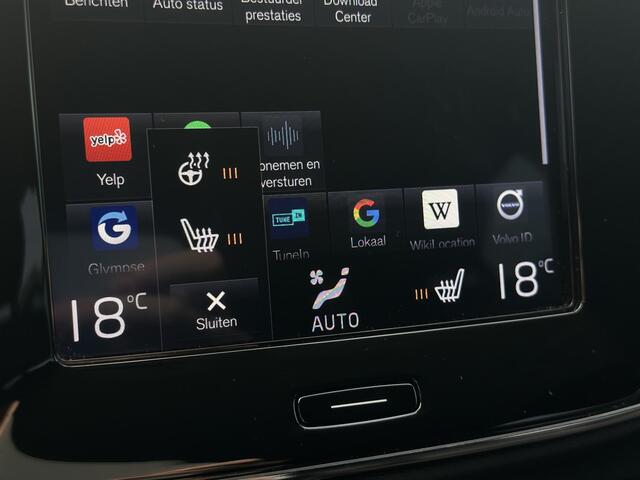 Volvo XC40 T5 Recharge Inscription / Trekhaak / Elek. verstelbare voorstoelen / Stuur + stoelen verwarmd / Leder / Camera achter / Carplay /