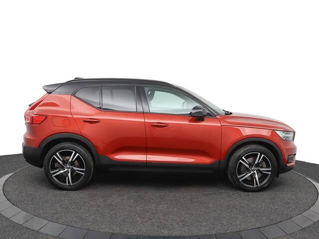 Volvo XC40 1.5 T5 Recharge R-Design | Trekhaak | Parkeercamera | Navigatie