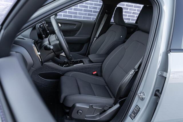 Volvo XC40 Extended Range Plus | Stoel/stuurverwarming | Adaptive Cruise | Keyless | Google Maps | Wamtepomp | Standkachel | DAB | Carplay