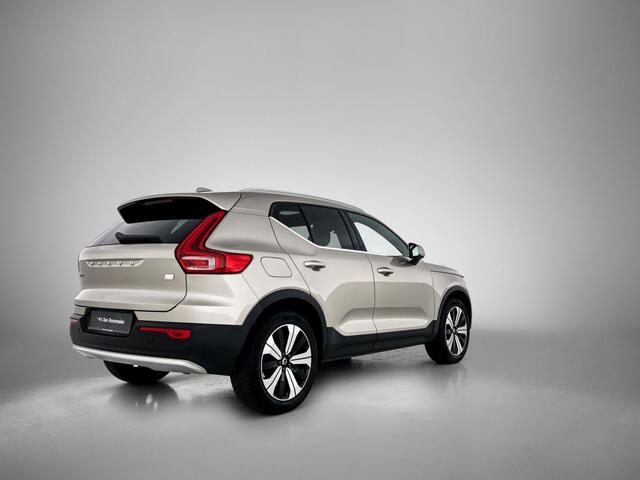 Volvo XC40 1.5 T4 Ultimate Bright | Pilot Assist | Trekhaak | Panoramadak |