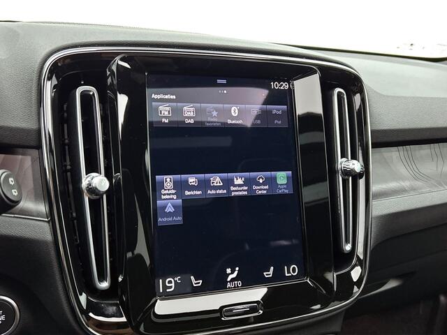 Volvo XC40 1.5 T4 Ultimate Bright | Pilot Assist | Trekhaak | Panoramadak |
