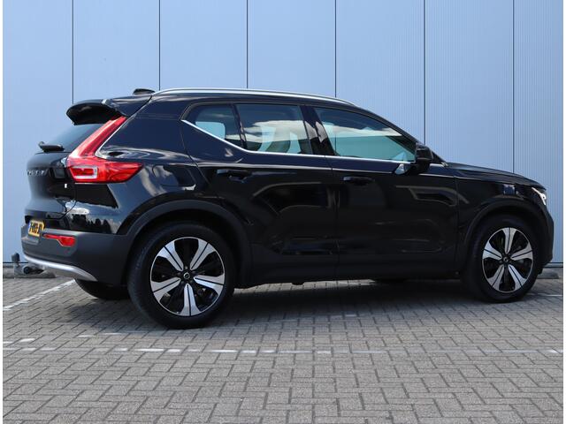 Volvo XC40 T5 Plug-in Ultimate Bright | Pano | Leder | Trekhaak | 1e eigenaar | Org. NL
