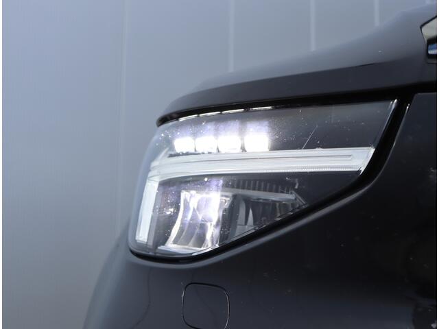 Volvo XC40 T5 Plug-in Ultimate Bright | Pano | Leder | Trekhaak | 1e eigenaar | Org. NL