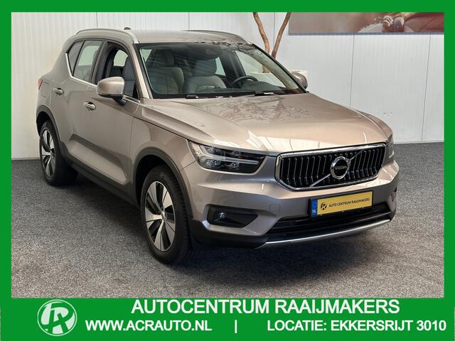 Volvo XC40 1.5 T4 RECHARGE INSCRIPTION LEDER NAVIGATIE STOEL EN STUUR VERWARMING CRUISE CONTROL APPLE CARPLAY/ANDROID RIJSTROOKSENSOREN ACHTERUITRIJCAMERA UITKLAPBARE TREKHAAK ZEER MOOI !! 3010