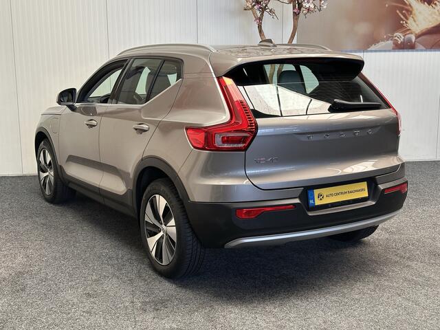 Volvo XC40 1.5 T4 RECHARGE INSCRIPTION LEDER NAVIGATIE STOEL EN STUUR VERWARMING CRUISE CONTROL APPLE CARPLAY/ANDROID RIJSTROOKSENSOREN ACHTERUITRIJCAMERA UITKLAPBARE TREKHAAK ZEER MOOI !! 3010