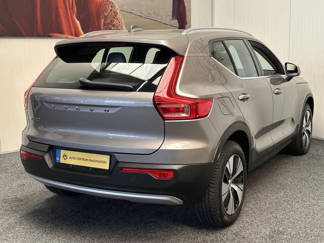 Volvo XC40 1.5 T4 RECHARGE INSCRIPTION LEDER NAVIGATIE STOEL EN STUUR VERWARMING CRUISE CONTROL APPLE CARPLAY/ANDROID RIJSTROOKSENSOREN ACHTERUITRIJCAMERA UITKLAPBARE TREKHAAK ZEER MOOI !! 3010