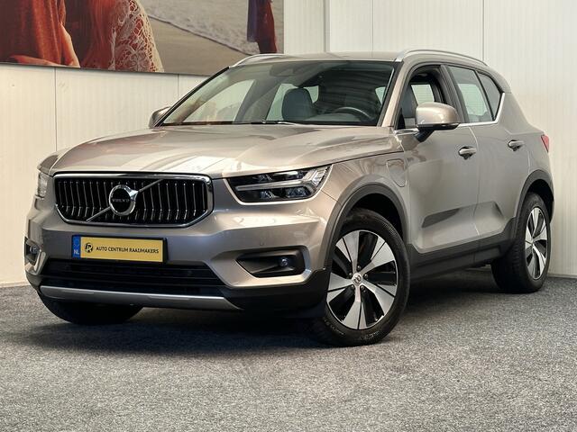 Volvo XC40 1.5 T4 RECHARGE INSCRIPTION LEDER NAVIGATIE STOEL EN STUUR VERWARMING CRUISE CONTROL APPLE CARPLAY/ANDROID RIJSTROOKSENSOREN ACHTERUITRIJCAMERA UITKLAPBARE TREKHAAK ZEER MOOI !! 3010