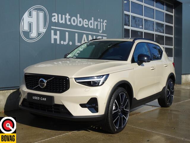 Volvo XC40 2.0 B3 Ultra Dark