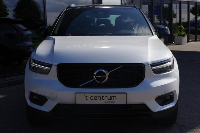 Volvo XC40 1.5 T5 262 PK Recharge R-Design PHEV, Trekhaak, Adap. Cruise Control, Winterpakket, LED