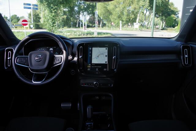 Volvo XC40 1.5 T5 262 PK Recharge R-Design PHEV, Trekhaak, Adap. Cruise Control, Winterpakket, LED