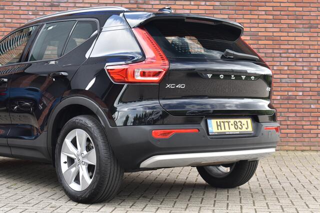 Volvo XC40 B3 177PK Automaat Core | Elektrisch verstelbare voorstoelen | Keyless entry
