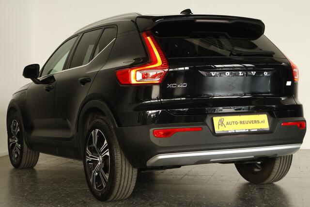 Volvo XC40 1.5 T4 Recharge Inscription / LED / Leder / CarPlay / HarmanKardon