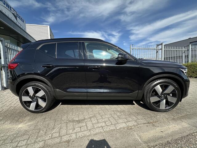 Volvo XC40 1.5 T4 Plug-in hybrid Ultimate Dark Pano-Dak | Leer | Stuurverw. | Harman Kardon