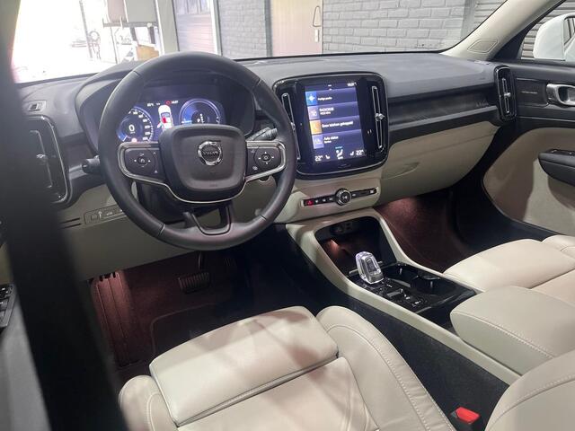 Volvo XC40 T5 Plug-in hybrid Plus Bright | ACC | BLIS | harman/kardon | Stoel+Stuurverwarming | 20 Inch | Getint Glas
