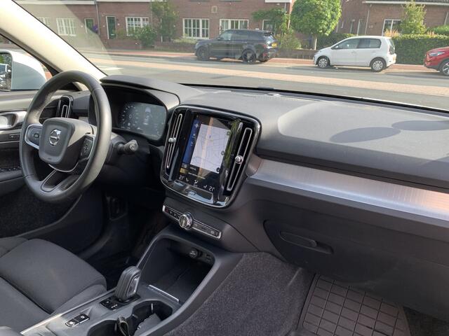 Volvo XC40 1.5 T2 130pk Aut., Pano | Harman Kardon | Trekhaak