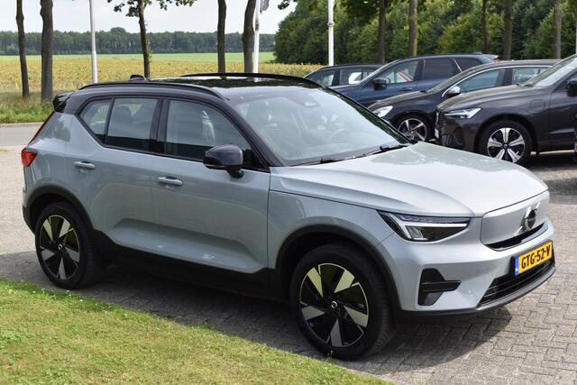 Volvo XC40 Single Motor Extended Range Plus 82 kWh ACC | Pilot Assist | Stoel Stuur verwarming | Trekhaak | Key Less | 19 inch