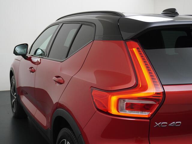 Volvo XC40 1.5 T3 R-Design Panoramadak/Trekhaak/360Camera etc.