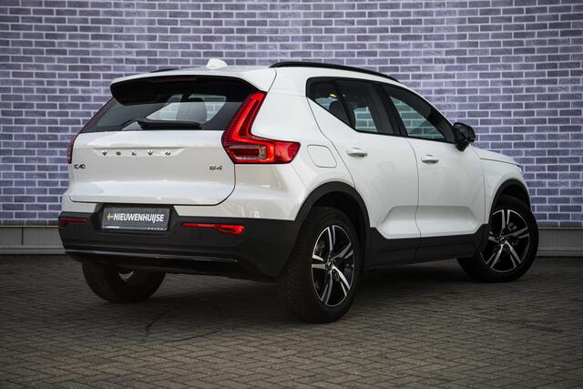 Volvo XC40 2.0 B4 Plus Dark | Trekhaak | Adaptive Cruise Control | Dode hoek detectie BLIS | Harman/Kardon audio | Elektrische stoelverstelling | Stoel- en stuurverwarming | Verwarmde Voorruit |