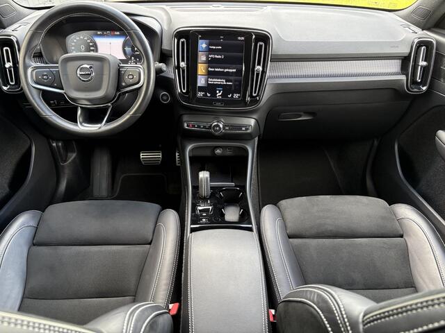Volvo XC40 1.5 T5 Recharge R-Design | Blis | Adaptieve cruise controle | 360° Camera | Panorama Schuifdak | Harman/Kardon | Nubuck | 19" velgen | Blis | verwarmde voorstoelen en stuurwiel | On Call |