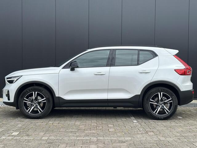 Volvo XC40 2.0 B4 Plus Dark , Automaat, Stoel+Stuur Verwarming/ Elek. Verstelbare stoel met geheugen/ Harman/Kardon / Adaptive Cruise / Google / Carplay/ DAB / Keyless