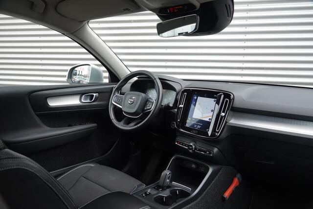 Volvo XC40 2.0 T4 Momentum | Trekhaak | ACC | Carplay | Camera |