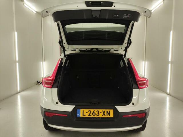 Volvo XC40 1.5 T2 Momentum Business | Stoel- / Stuurverwarming | Adaptive Cruise Control | DAB | Volvo On Call |