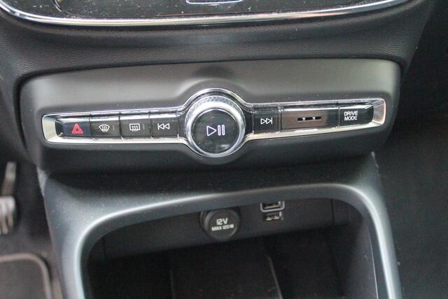 Volvo XC40 1.5 T3 Business Pro