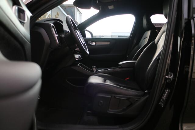 Volvo XC40 1.5 T5 Recharge R-Design | Bliss | Camera | PHEV! |