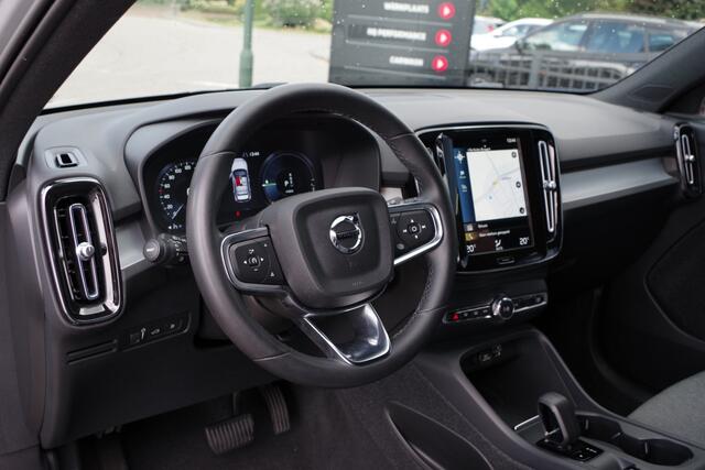 Volvo XC40 1.5 T4 Plug-in Hybrid 211 PK Core Bright, Camera, Climate Control, Carplay