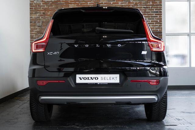 Volvo XC40 T5 Recharge Inscription Expression | Wegklapbare trekhaak | Adaptive cruise control | Stoelverwarming | Parkeersensoren voor + achter | Parkeercamera | 19'' lichtmetalen velgen | 4 Seizoenenbanden | Alarm klasse 3 | Stuurwielverwarming | Volvo on Call