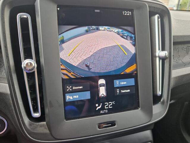 Volvo XC40 1.5 T2 Momentum Core Camera | Elektr. trekhaak | NL auto