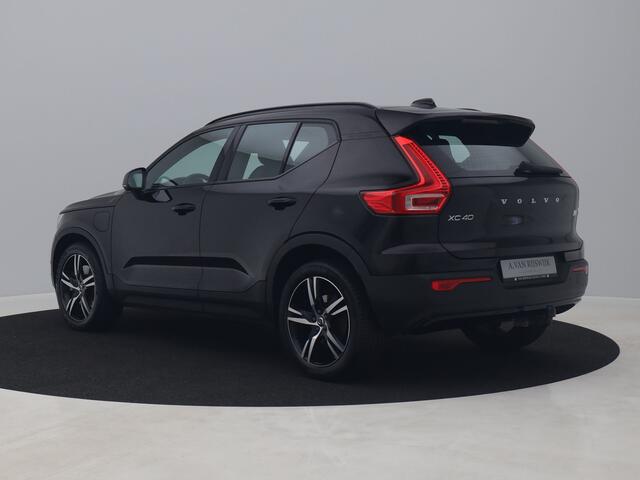 Volvo XC40 1.5 T5 Twin Engine R-Design | 360° | KEYLESS | LEDER | STOEL- EN STUURVERW. | TREKHAAK