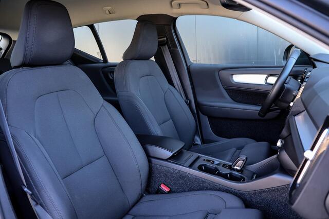 Volvo XC40 1.5 T2 Aut8 Bns Pro ? Led koplampen ? Camera ? Keyless