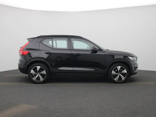 Volvo XC40 T5 Recharge R-Design | Achteruitrij Camera | Cruise Controle | Apple Carplay / Android Auto | Stoel + Stuur Verwarming |