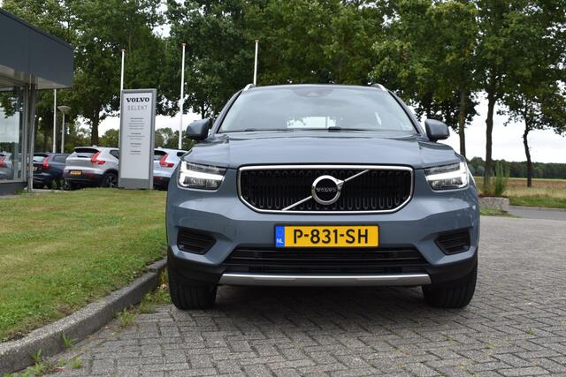 Volvo XC40 T3 165 PK Automaat Momentum Pro Trekhaak | ACC | Camera | Stoel-Stuur verwarming | 18"LMV
