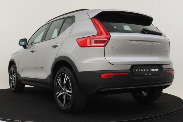 Volvo XC40 B4 (M-HYBRID) PLUS DARK -CAMERA|ADAP.CRUISE|VERW.VOORRUIT|TREKHAAK