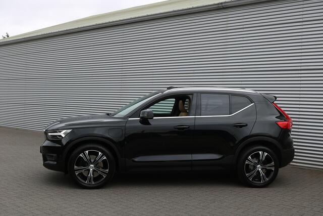 Volvo XC40 1.5 T5 Recharge Inscription (Panoramadak Sportleder/Memory Carplay Navi/360Camera HarmanKardon ACC Keyless Full-Led 19InchLMV PrivacyGlass)