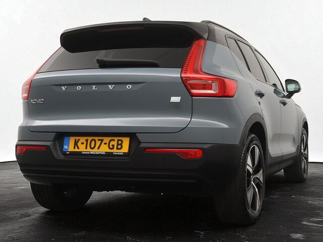 Volvo XC40 Recharge P8 AWD R-Design 408pk (SOH 90,6%) - Navigatie - Camera - 19 inch LM velgen - Stoel- en stuurverwarming - Wegklapbare trekhaak - 12 maanden garantie