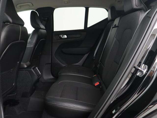 Volvo XC40 1.5 T3 Momentum Pro | Automaat | Trekhaak | Adaptive Cruise | Stoelverwarming | Carplay | Navigatie | Camera | Climate control | LED