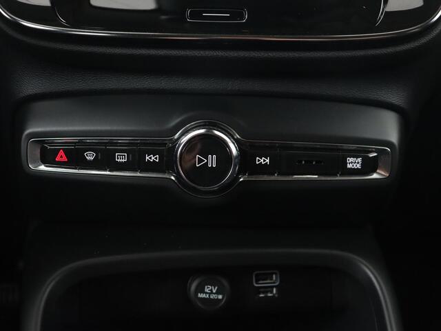 Volvo XC40 1.5 T3 Momentum Pro | Automaat | Trekhaak | Adaptive Cruise | Stoelverwarming | Carplay | Navigatie | Camera | Climate control | LED