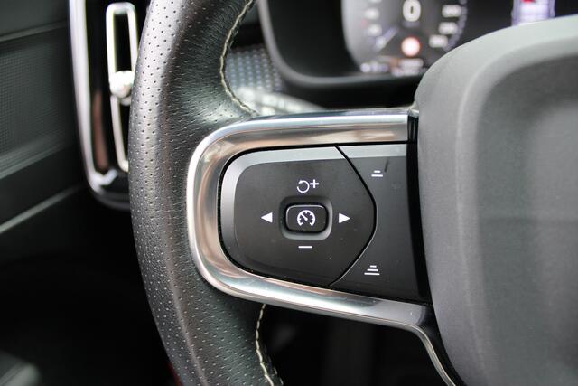 Volvo XC40 1.5 T3 R-Design | Trekhaak | Navigatie | Cruise Control | Stoelverwarming