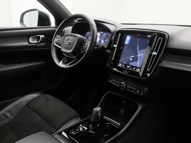 Volvo XC40 1.5 T3 R-Design | PANO | 360° | H&K | KEYLESS | STOELVERWARMING