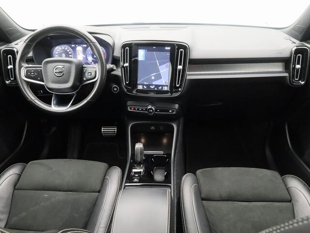 Volvo XC40 1.5 T3 R-Design | PANO | 360° | H&K | KEYLESS | STOELVERWARMING