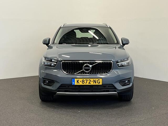 Volvo XC40 1.5 T2 Business Pro Airco|ECC Navi Carplay PDC Achter Trekhaak Cruise Control