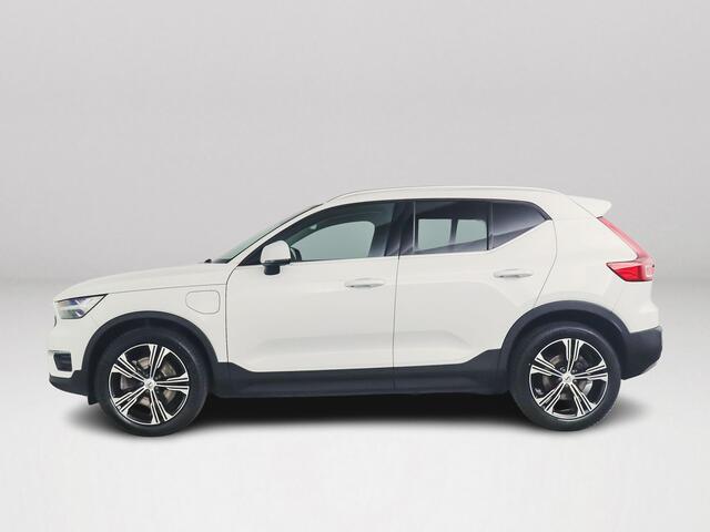 Volvo XC40 T5 Recharge Plug-in Hybrid Inscription | Panoramadak | Stoel- stuurverwarming | Harman Kardon