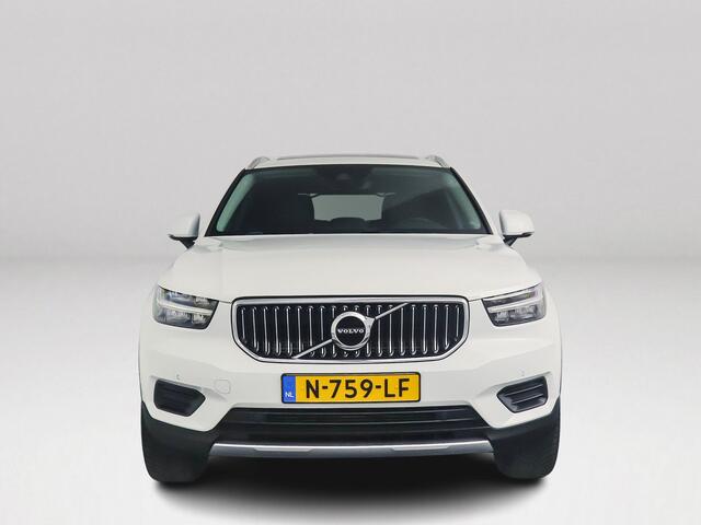 Volvo XC40 T5 Recharge Plug-in Hybrid Inscription | Panoramadak | Stoel- stuurverwarming | Harman Kardon