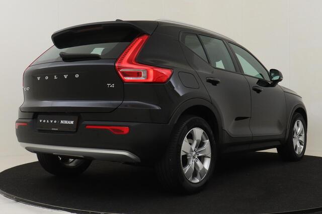 Volvo XC40 T4 AUT. MOMENTUM -PANO.DAK|POWER-SEATS|CAMERA|BLIS|KEYLESS